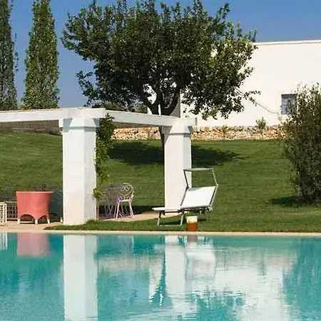 Alloggio per agriturismo Relais Masseria Cenci *